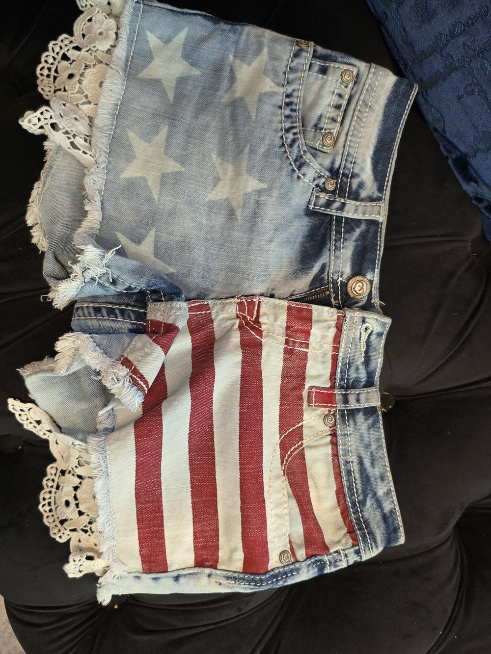 Shyanne Faded Blue Wash Denim Shorts Size 28